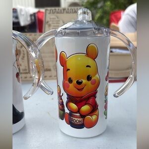 Disney Winnie the Pooh Sippy Cup - White and Yellow